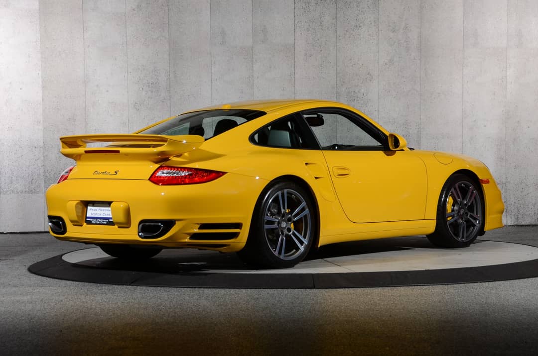2012 Porsche 911 Turbo S — photo 33