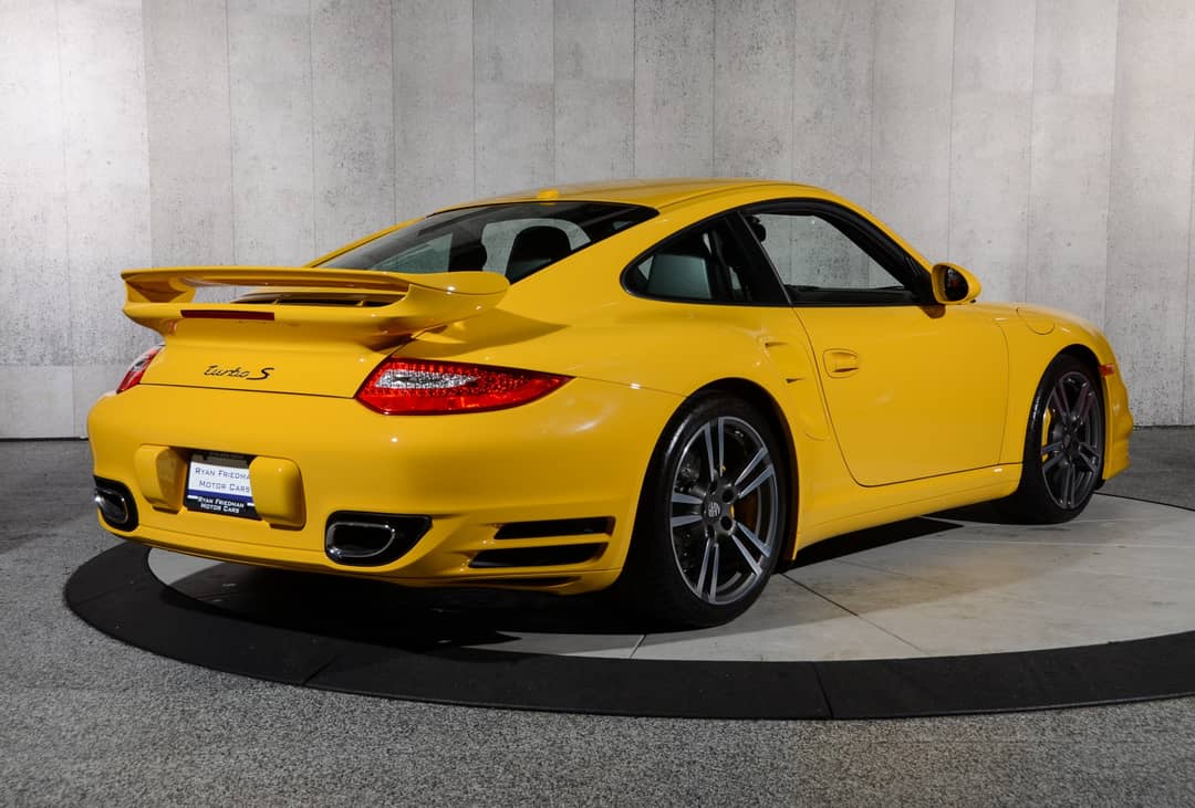 2012 Porsche 911 Turbo S — photo 34