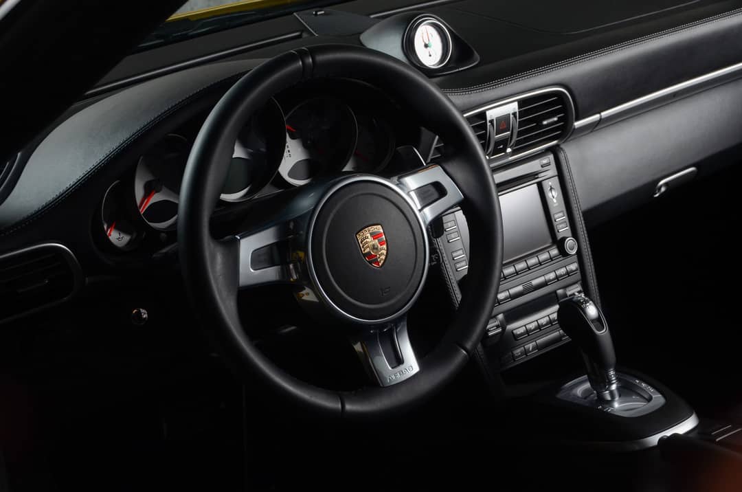 2012 Porsche 911 Turbo S — photo 47