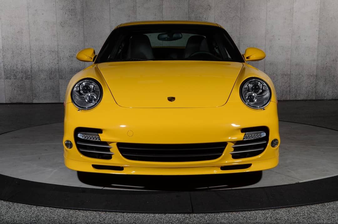 2012 Porsche 911 Turbo S — photo 8