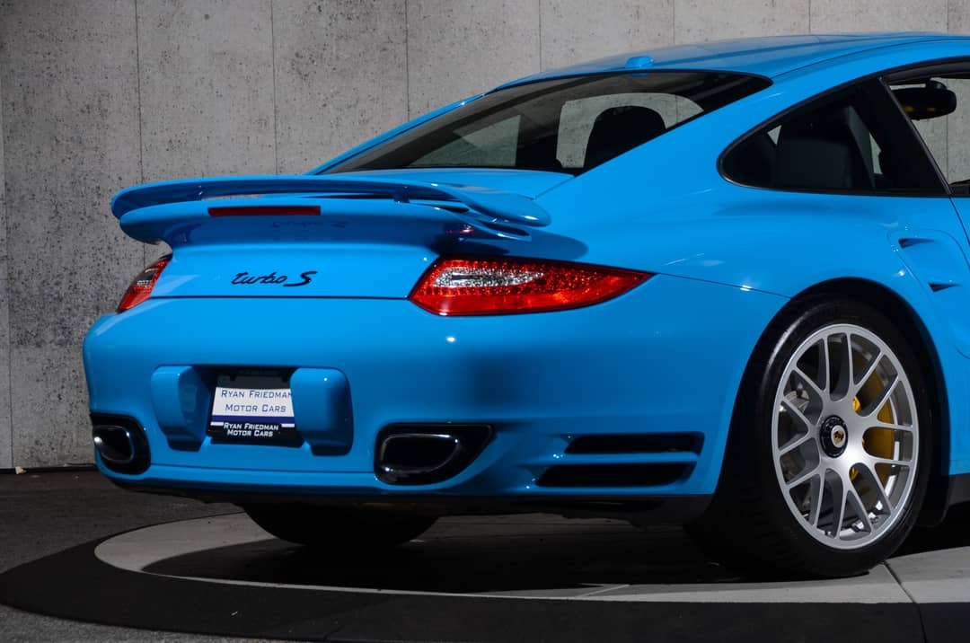 2011 Porsche 911 Turbo S — photo 12
