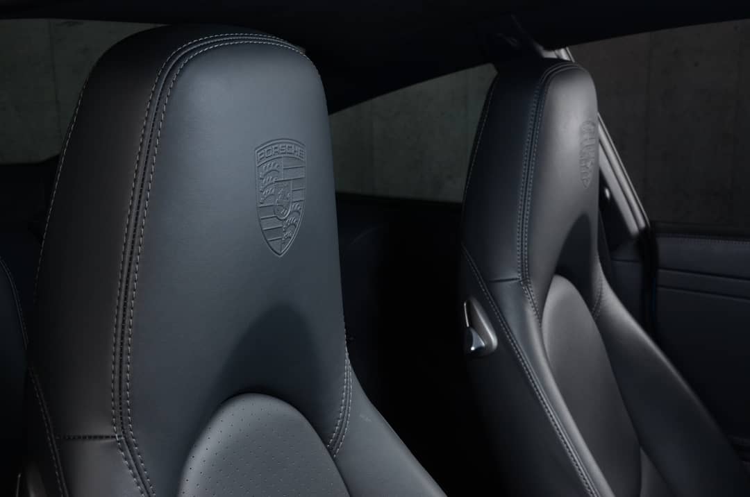 2011 Porsche 911 Turbo S — photo 21