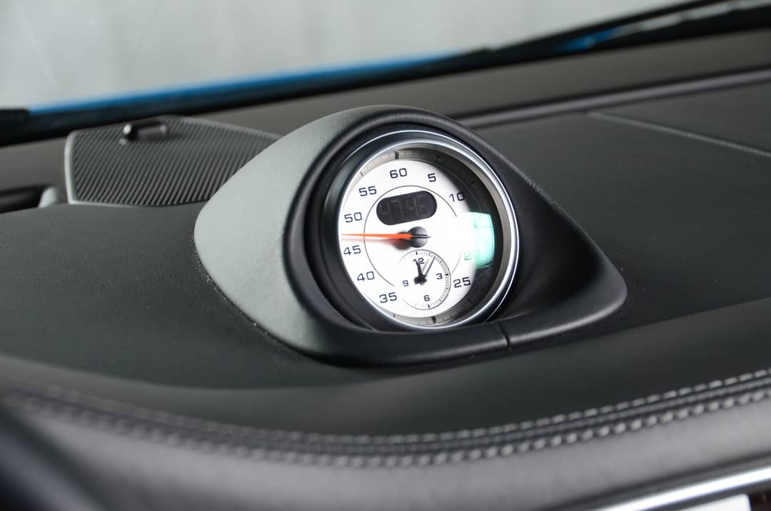 2011 Porsche 911 Turbo S — photo 24