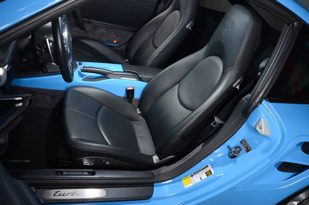 2011 Porsche 911 Turbo S — photo 4