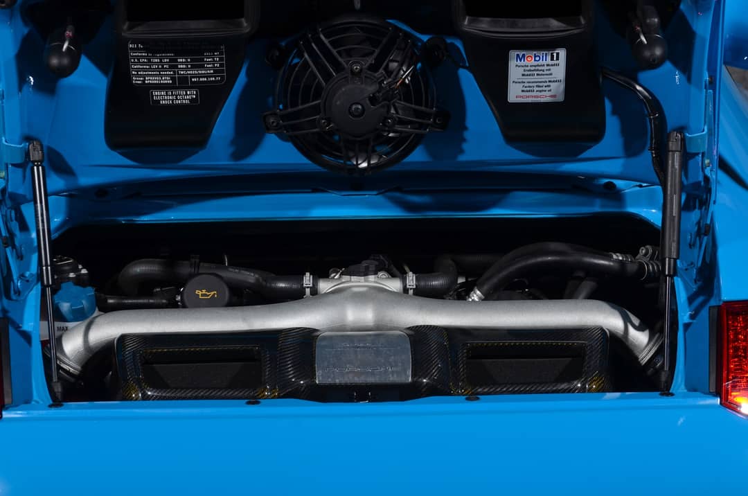 2011 Porsche 911 Turbo S — photo 35