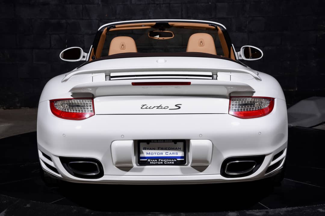 2013 Porsche 911 Turbo S — photo 16