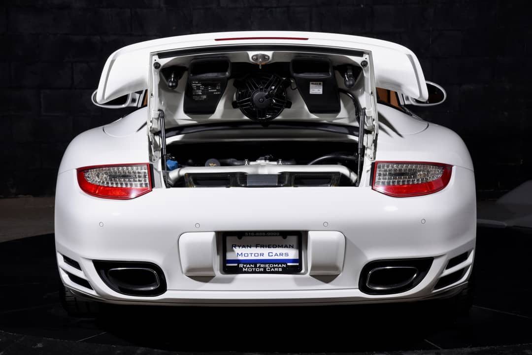 2013 Porsche 911 Turbo S — photo 17