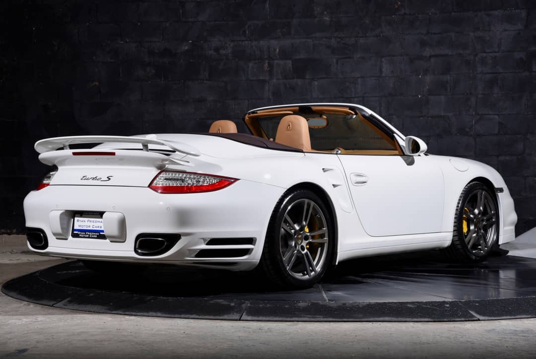 2013 Porsche 911 Turbo S — photo 3