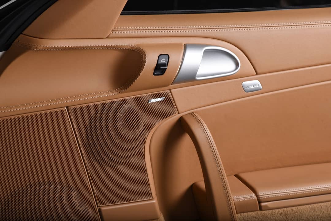 2013 Porsche 911 Turbo S — photo 34