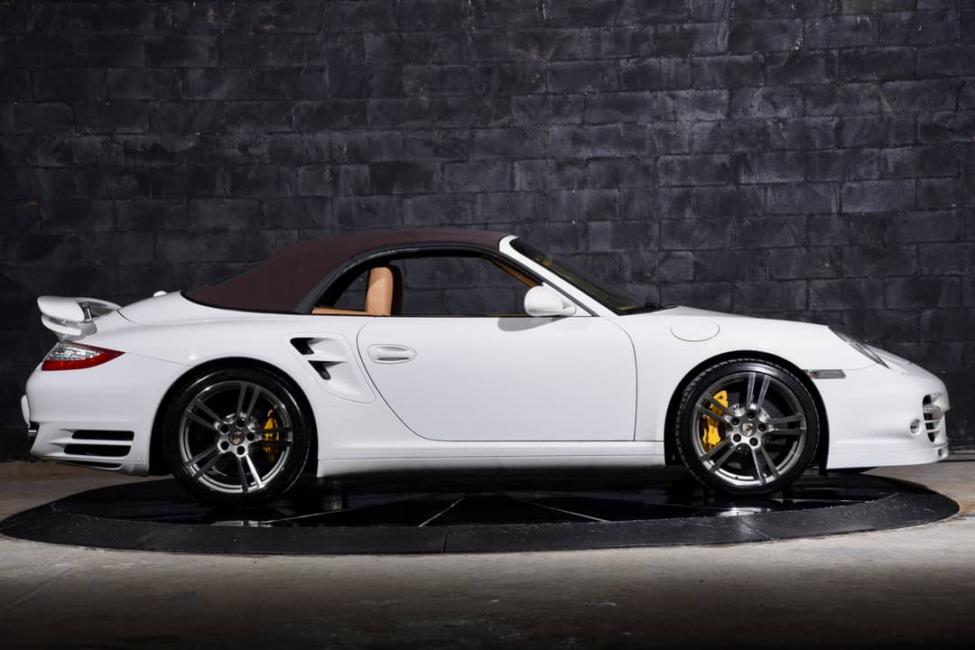 2013 Porsche 911 Turbo S — photo 41