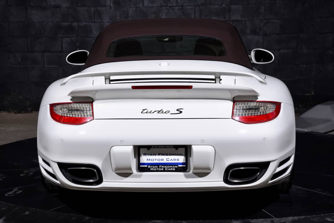 2013 Porsche 911 Turbo S — photo 45