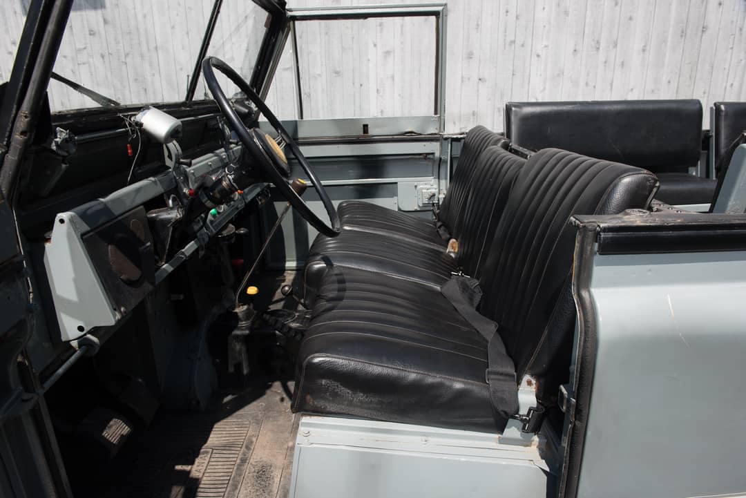 1964 Land Rover Santana 109 — photo 12