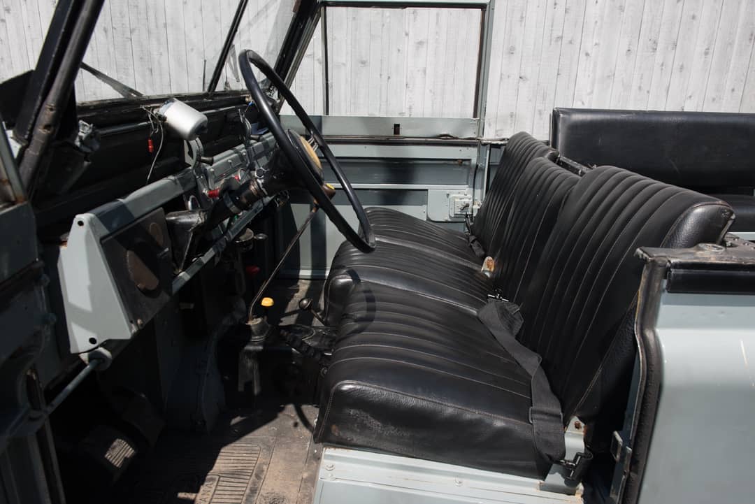 1964 Land Rover Santana 109 — photo 13