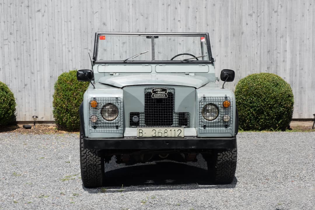 1964 Land Rover Santana 109 — photo 18