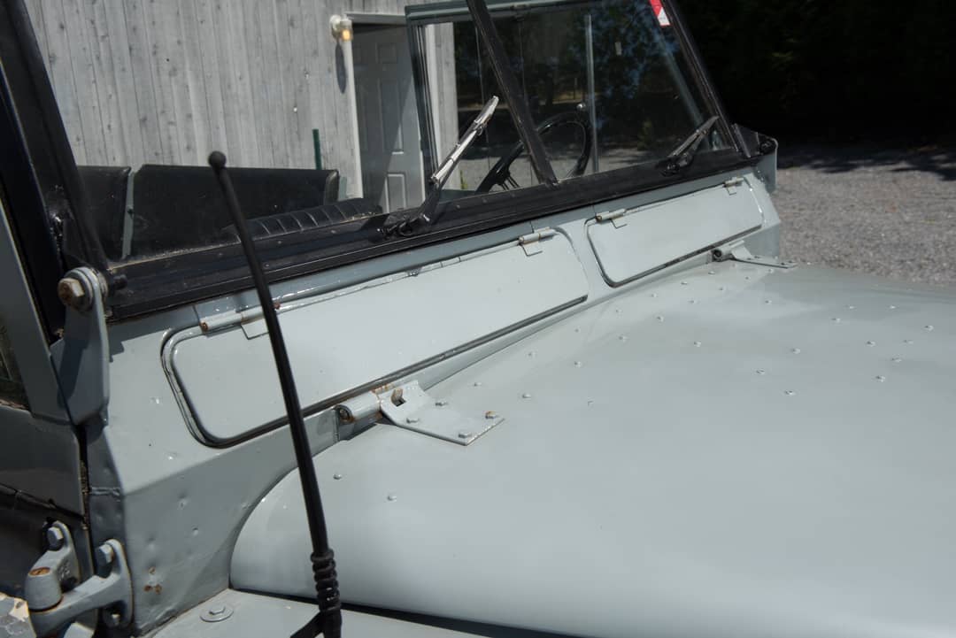 1964 Land Rover Santana 109 — photo 19