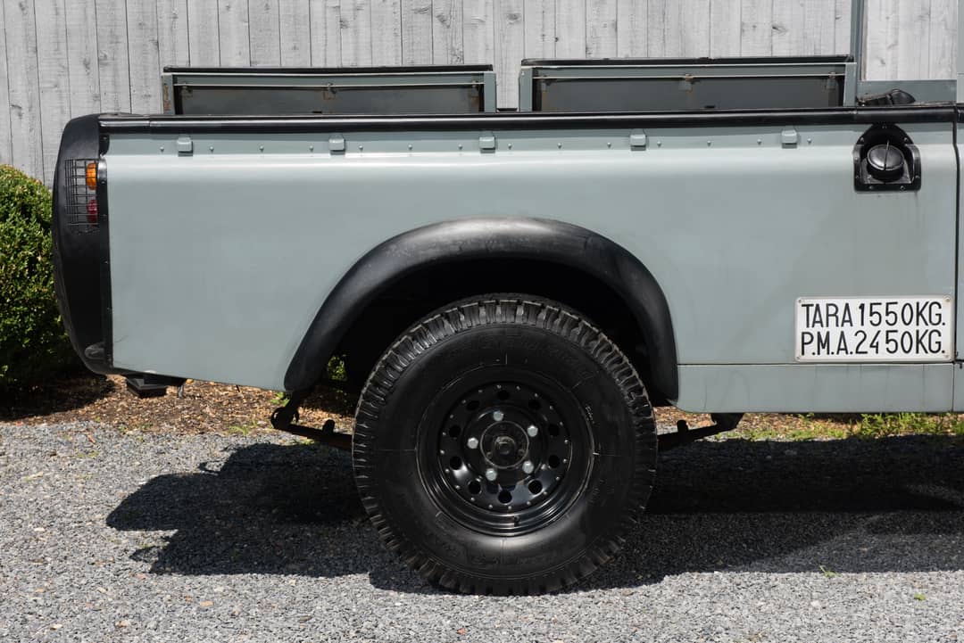 1964 Land Rover Santana 109 — photo 27