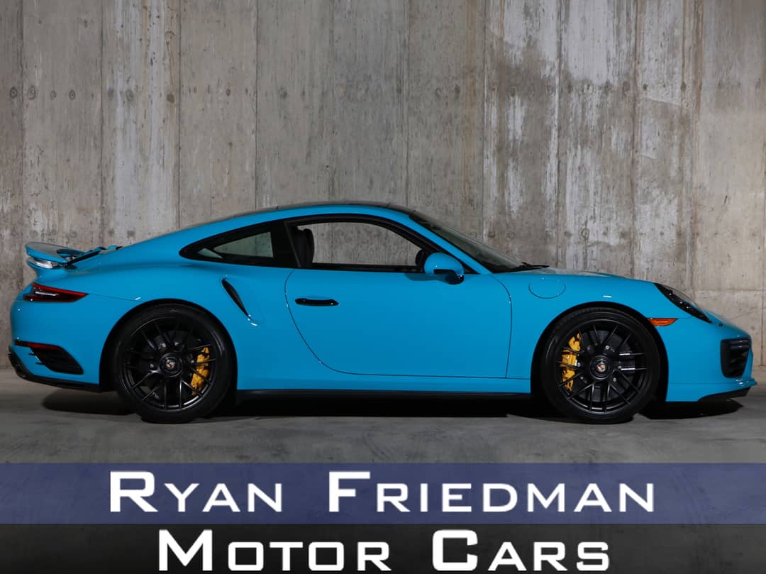 2018 Porsche 911 Turbo S — photo 1
