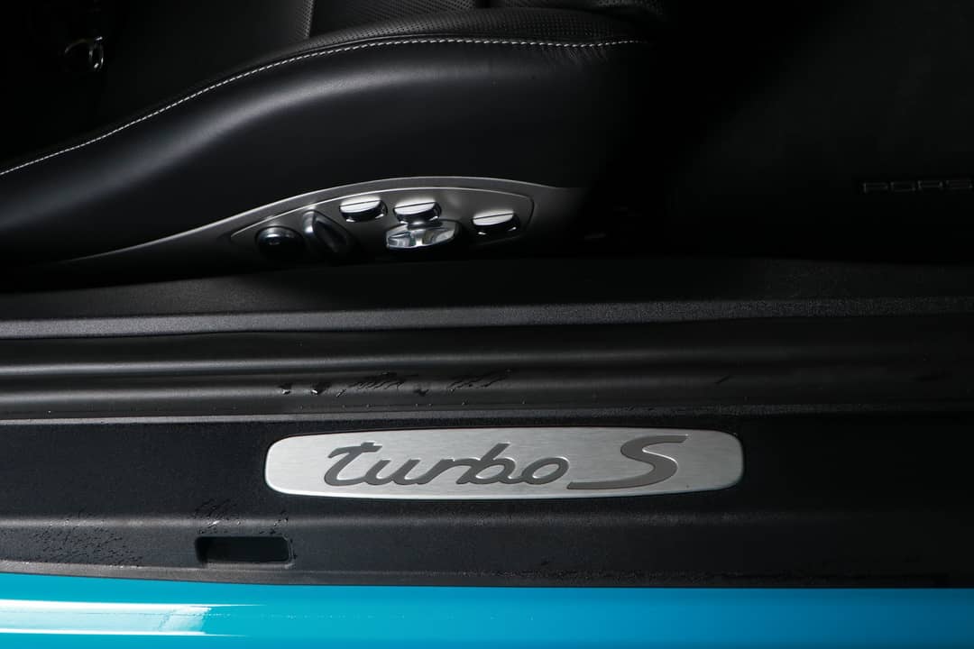 2018 Porsche 911 Turbo S — photo 36