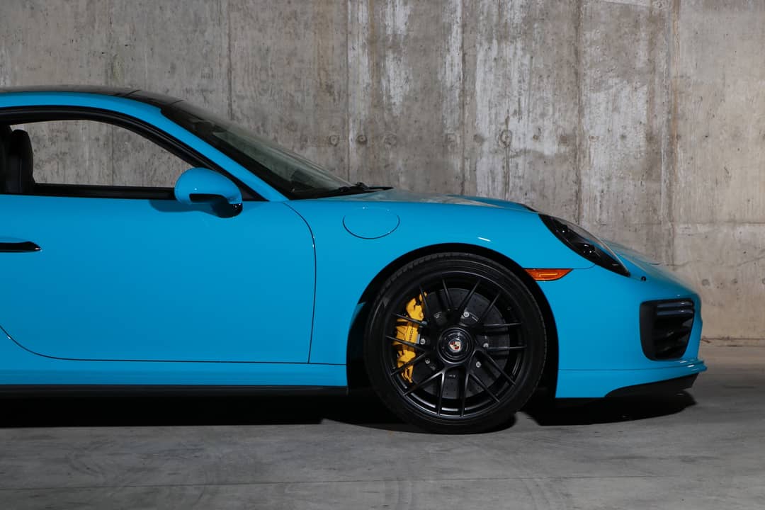2018 Porsche 911 Turbo S — photo 9