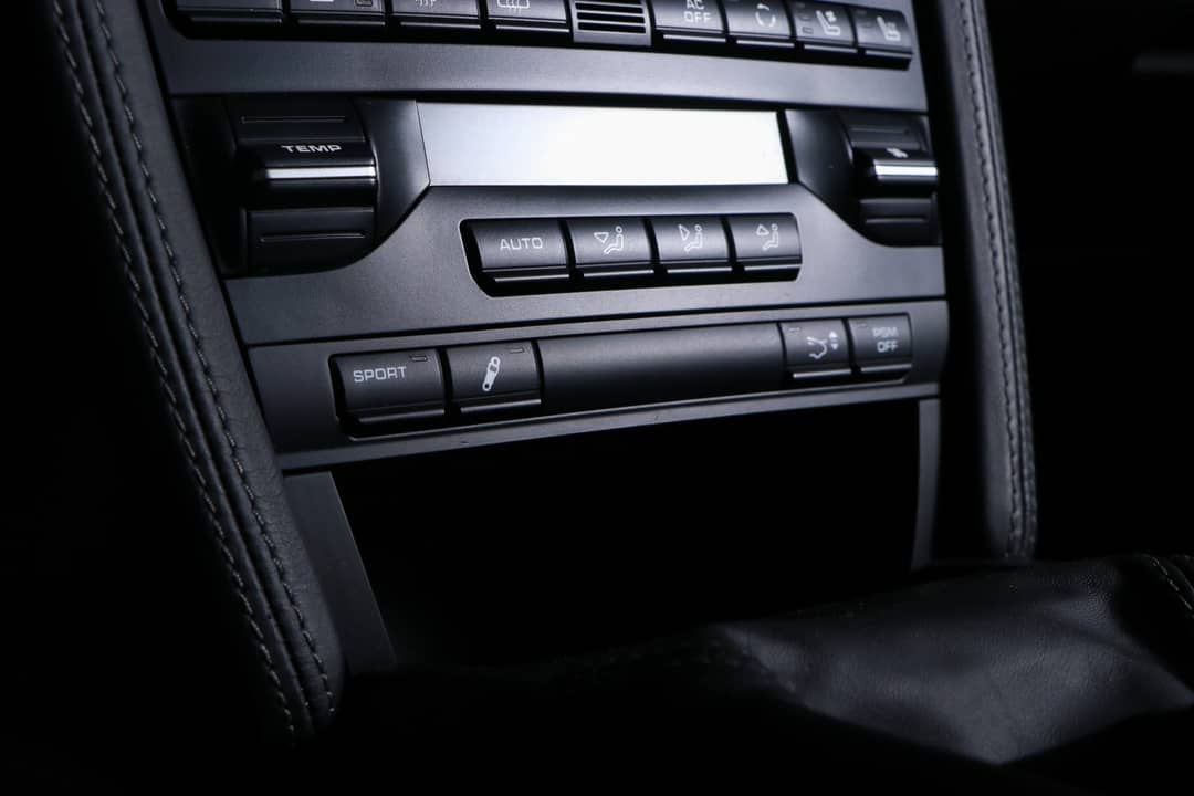 2009 Porsche 911 Carrera 4S — photo 31