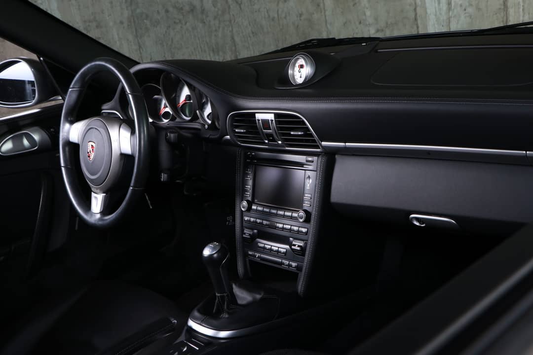 2009 Porsche 911 Carrera 4S — photo 33