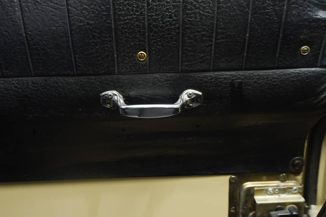 1980 Land Rover Santana 88 — photo 17