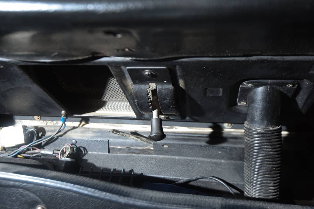 1980 Land Rover Santana 88 — photo 21
