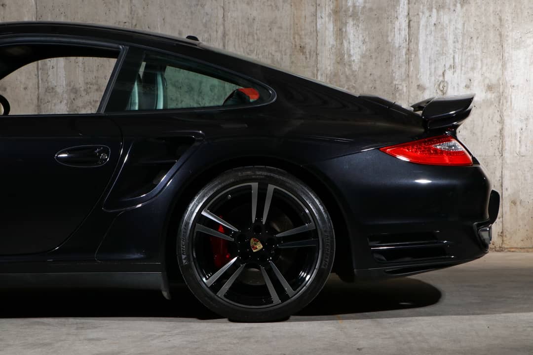 2012 Porsche 911 Turbo — photo 18