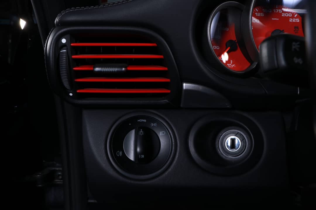 2012 Porsche 911 Turbo — photo 28