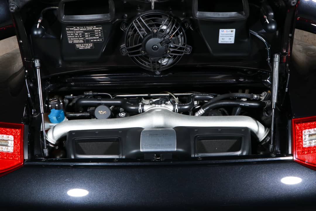 2012 Porsche 911 Turbo — photo 39