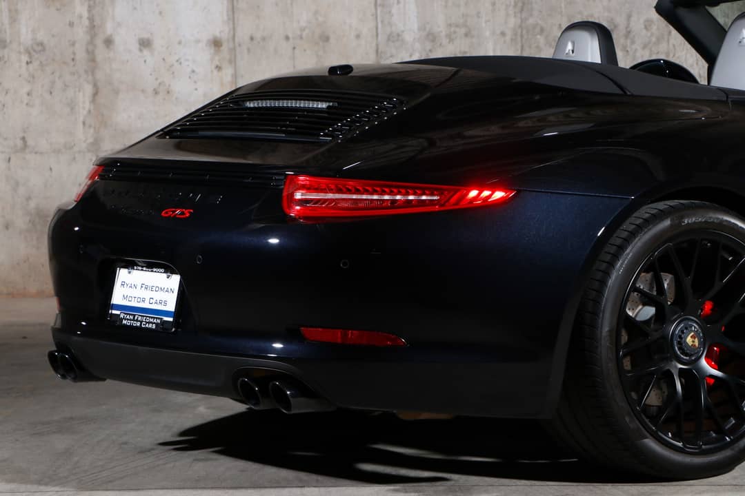 2015 Porsche 911 Carrera GTS Cabriolet — photo 14