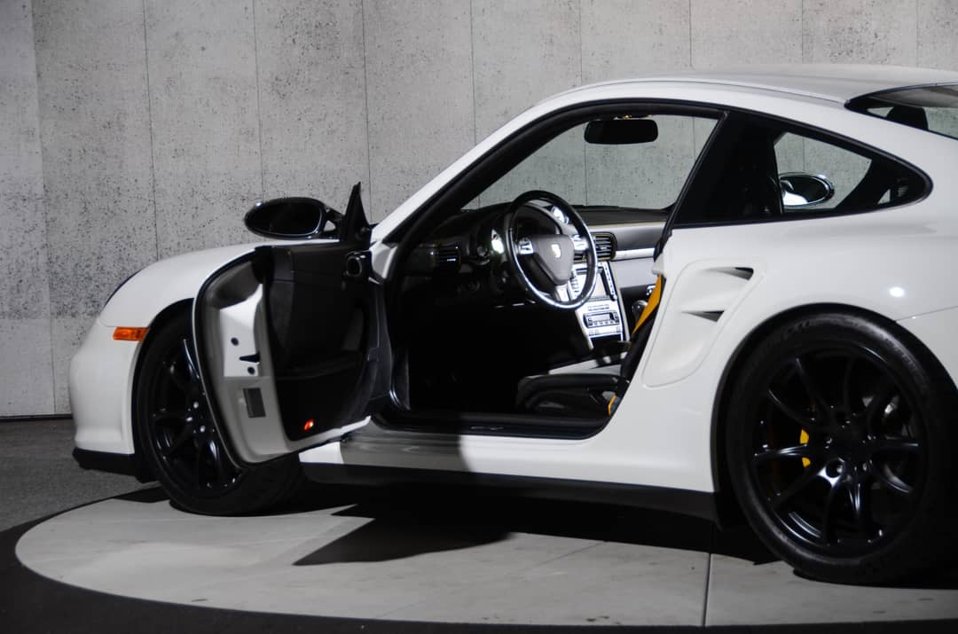 2008 Porsche 911 GT2 — photo 22