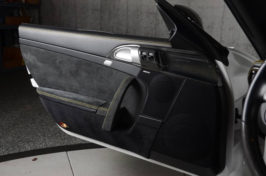 2008 Porsche 911 GT2 — photo 32