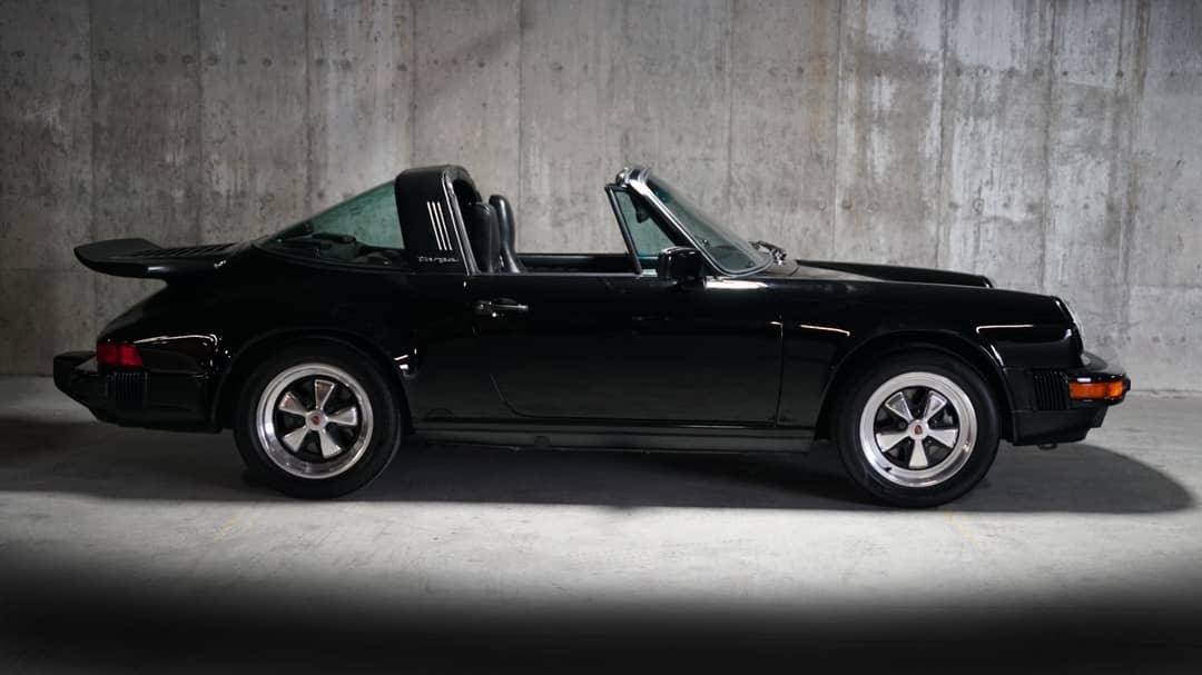 1988 Porsche 911 Targa — photo 15