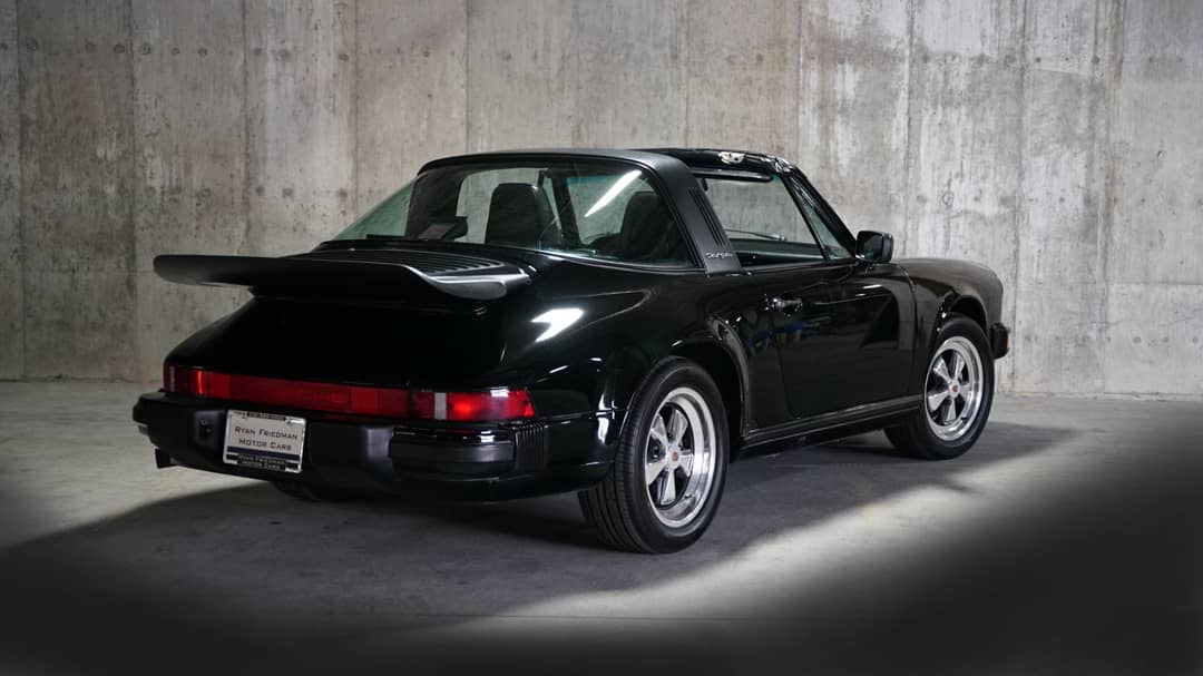 1988 Porsche 911 Targa — photo 4
