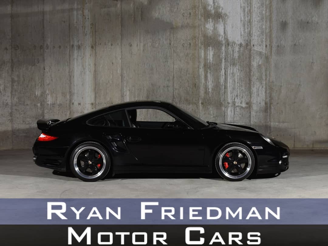 2010 Porsche 911 Turbo — photo 1