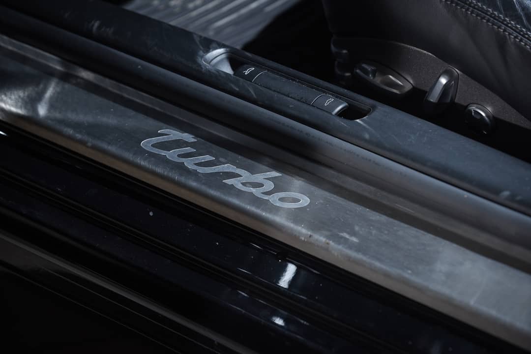 2010 Porsche 911 Turbo — photo 14