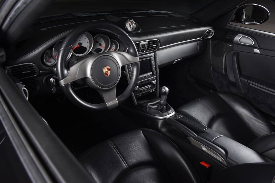 2010 Porsche 911 Turbo — photo 6