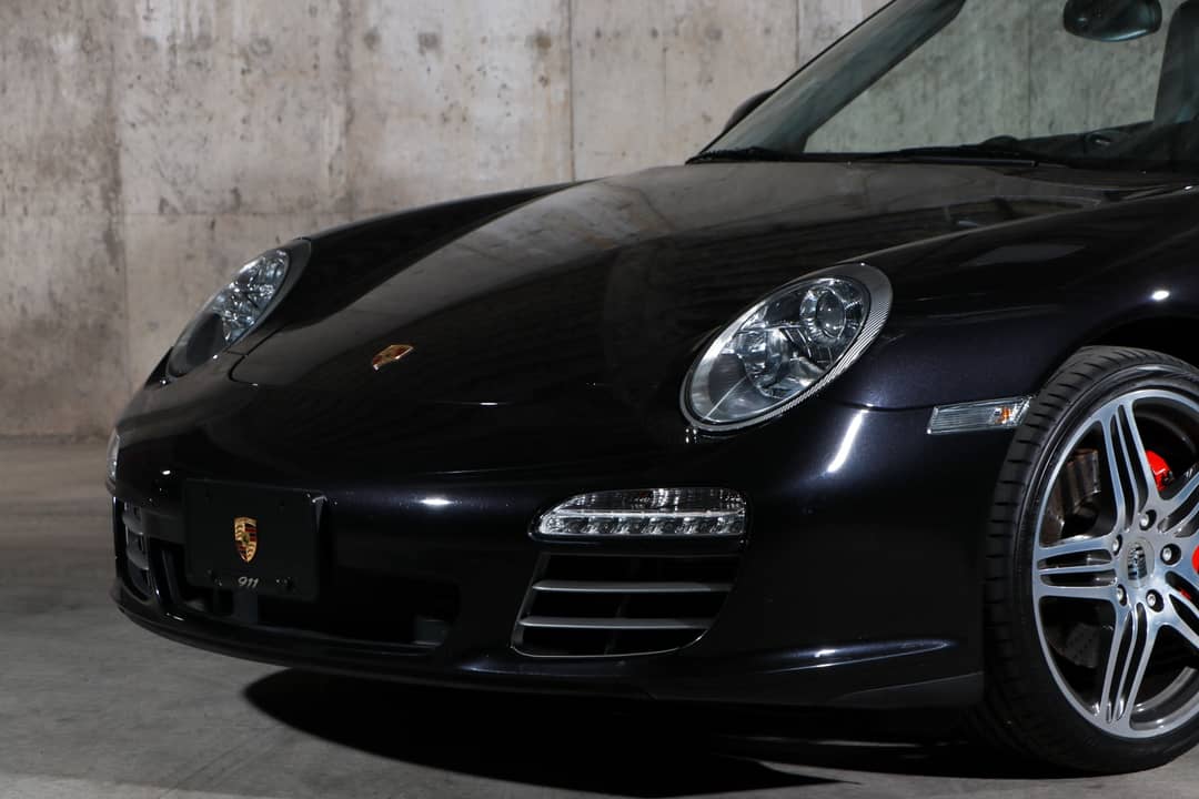 2011 Porsche 911 Carrera 4S — photo 20