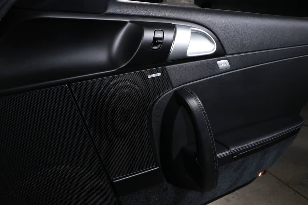 2011 Porsche 911 Carrera 4S — photo 42