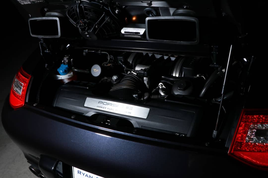 2011 Porsche 911 Carrera 4S — photo 45