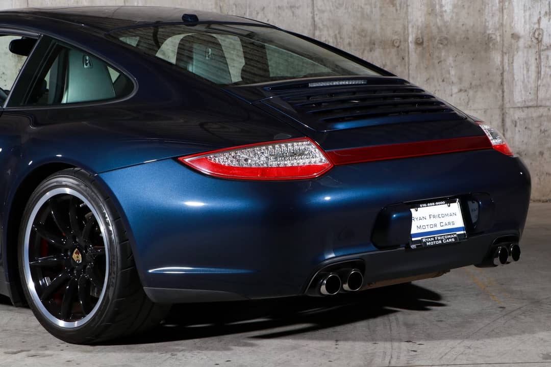 2012 Porsche 911 Carrera 4 GTS — photo 18