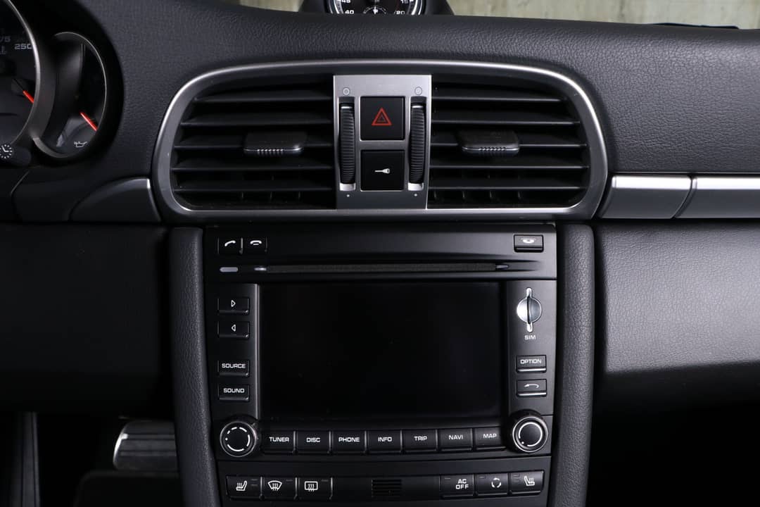 2012 Porsche 911 Carrera 4 GTS — photo 25