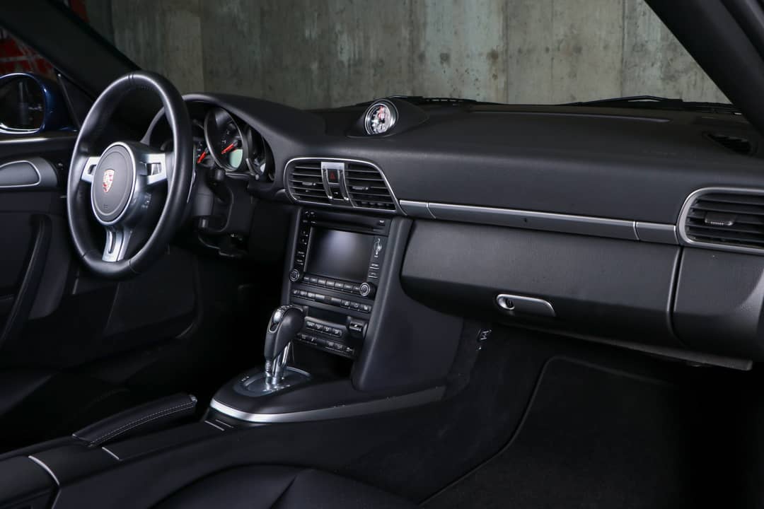 2012 Porsche 911 Carrera 4 GTS — photo 30