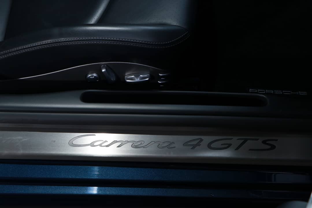 2012 Porsche 911 Carrera 4 GTS — photo 34
