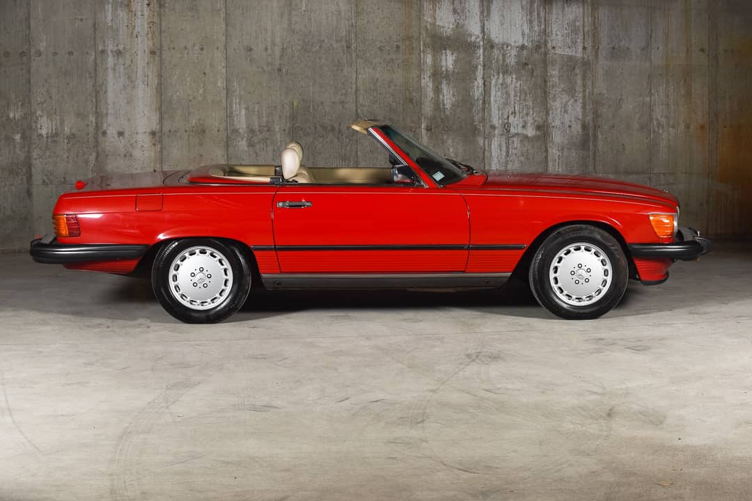 1988 Mercedes-Benz 560-Class 560 SL — photo 2