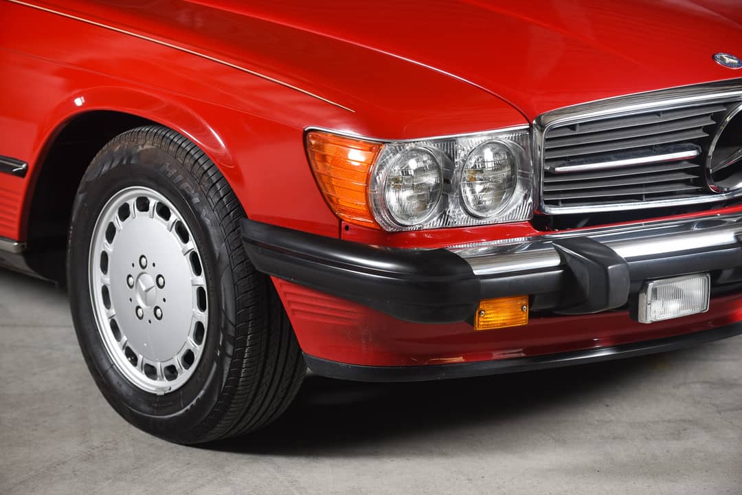 1988 Mercedes-Benz 560-Class 560 SL — photo 30