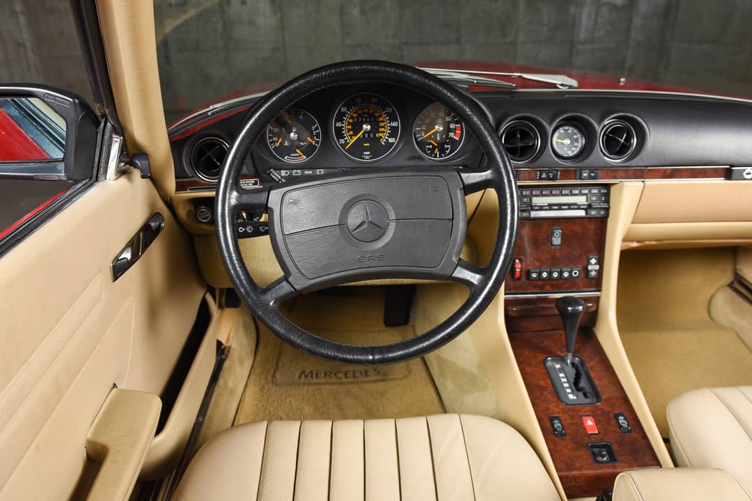 1988 Mercedes-Benz 560-Class 560 SL — photo 43