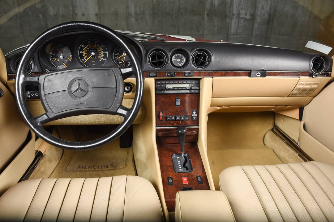 1988 Mercedes-Benz 560-Class 560 SL — photo 44