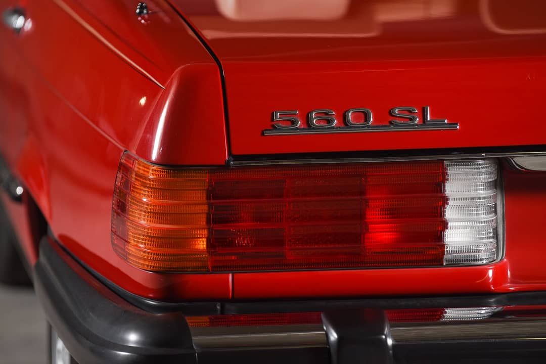 1988 Mercedes-Benz 560-Class 560 SL — photo 53
